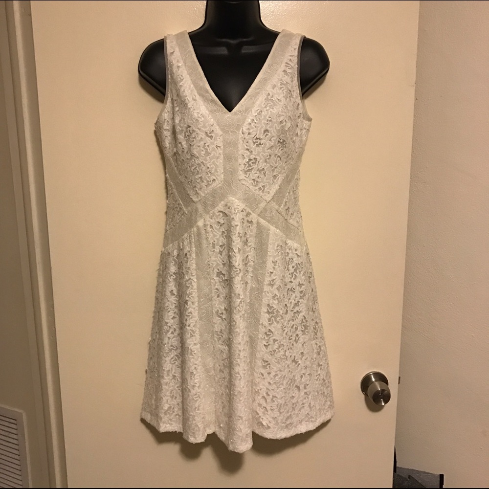 FINAL PRICE BCBGMAXAZRIA white lace & sequin dress